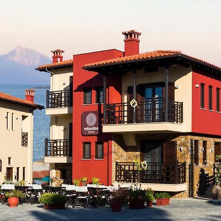 אמוליאני Helianthus Guesthouse מראה חיצוני תמונה